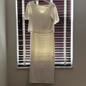 Theory midi dress NWT size m. V back